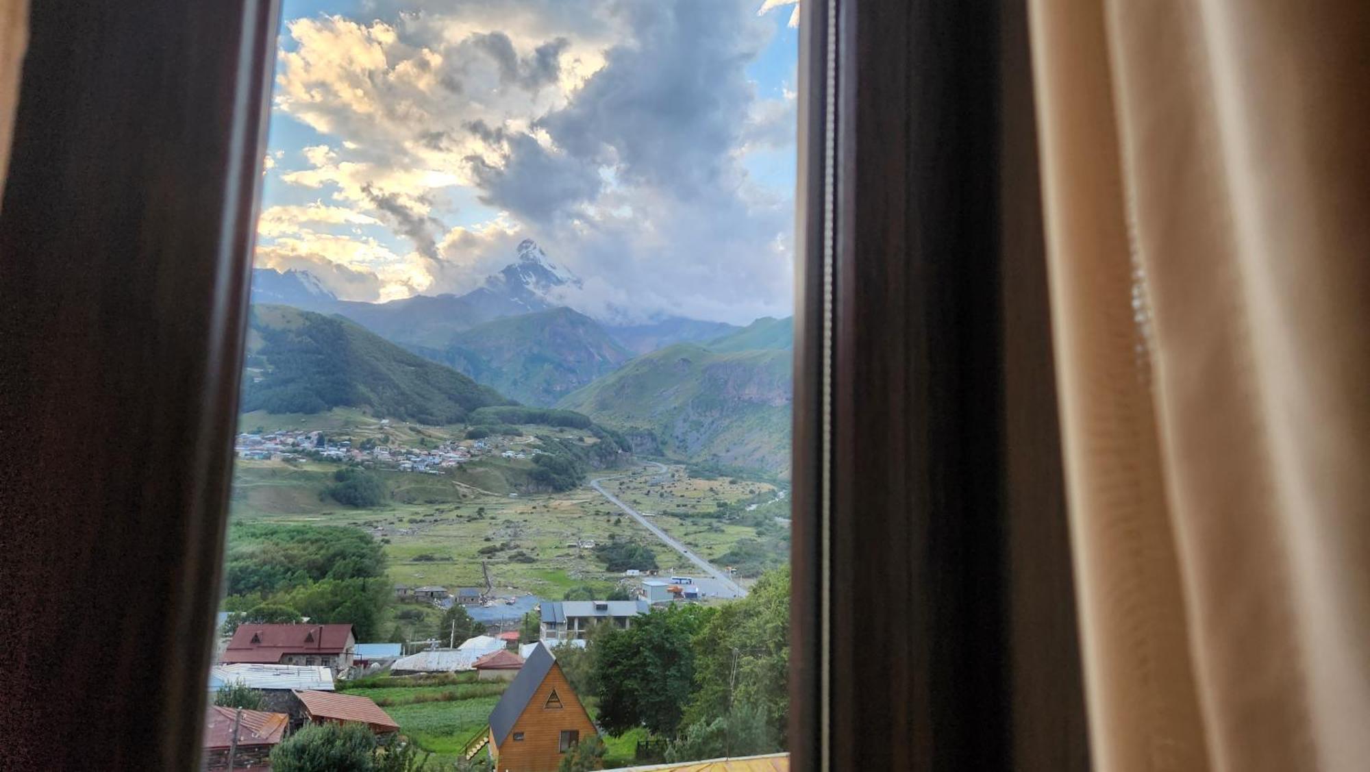 Hotel Toliketi Kazbegi Habitación foto